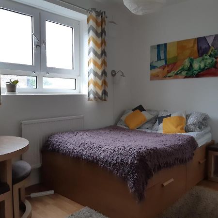 Cosy room in Camden Town zone 2 Londen Buitenkant foto
