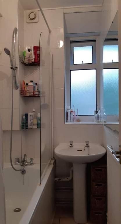 Cosy room in Camden Town zone 2 Londen Buitenkant foto